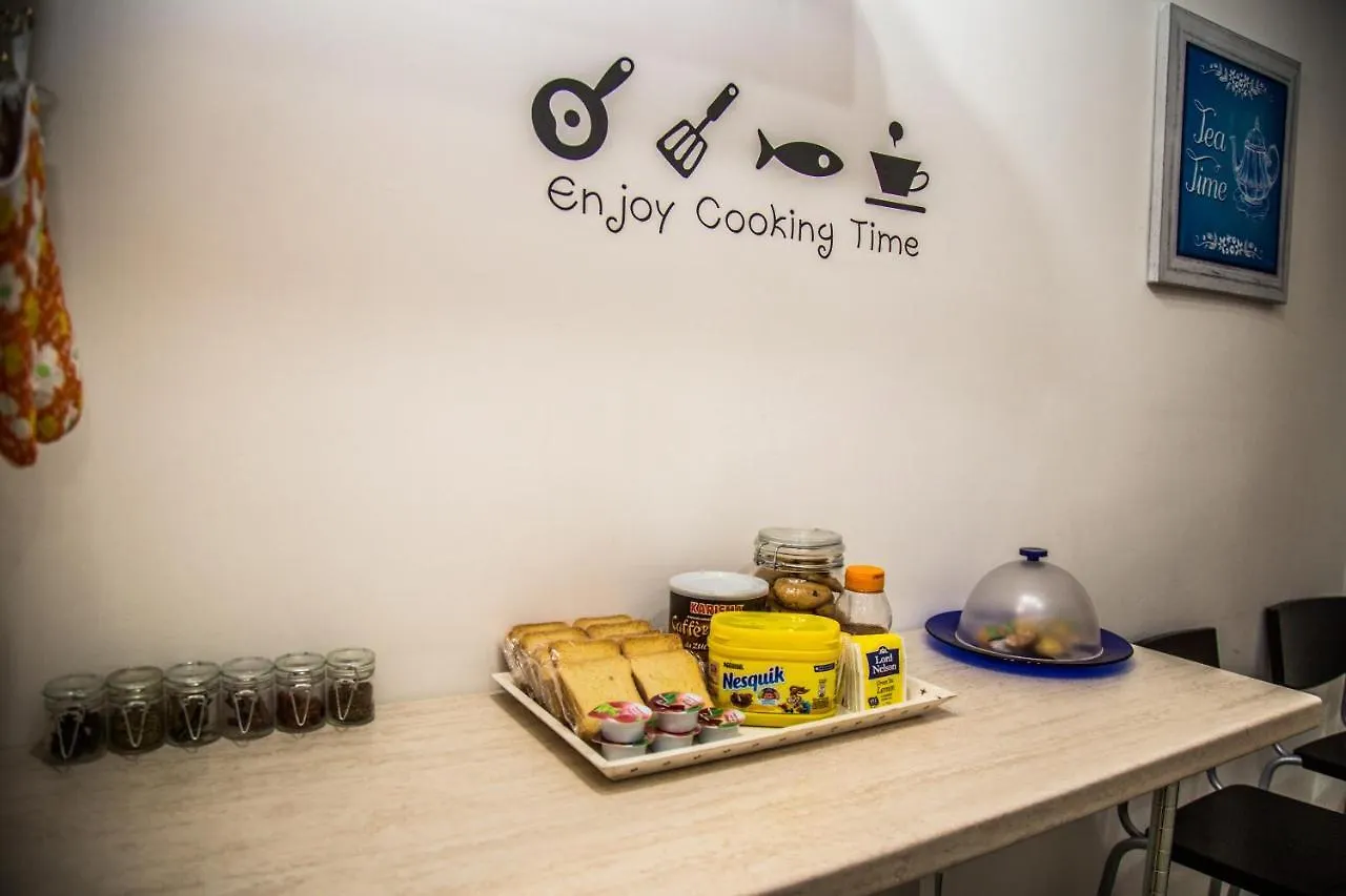 Alleria Apartment Naples Italy